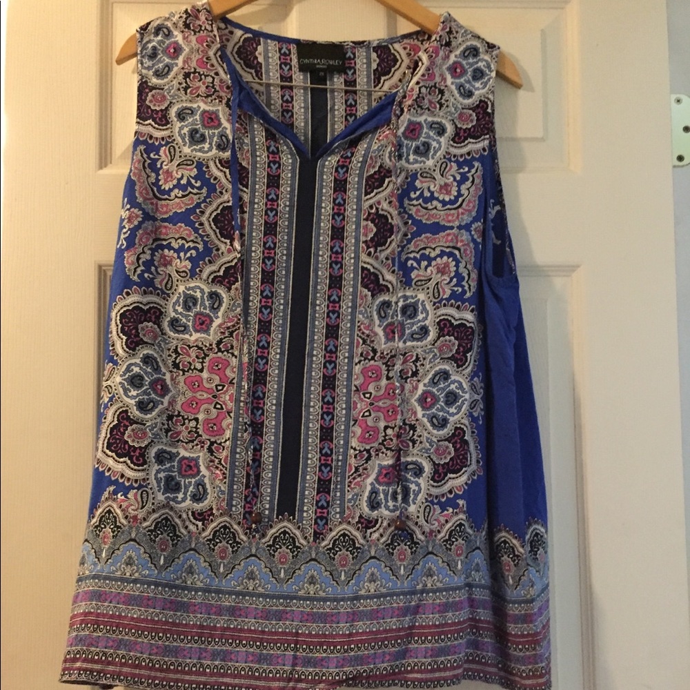 Sleeveless top
